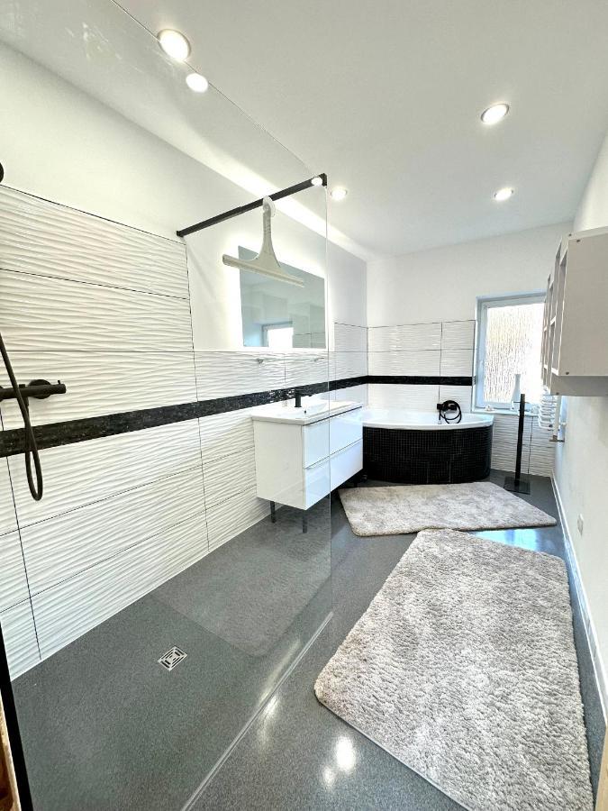 Ferienwohnung Zur Hohe Str Бад-Лангензальца Экстерьер фото